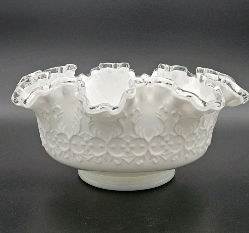 Fenton Spanish Lace Silver Crest Milk Glass Bowl Ruffled Edge Vintage Footed